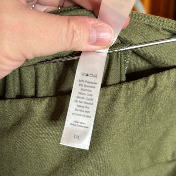 NEW Lularoe TC Tall & Curvy Olive Green Leggings Size 12-18 - Picture 4 of 5